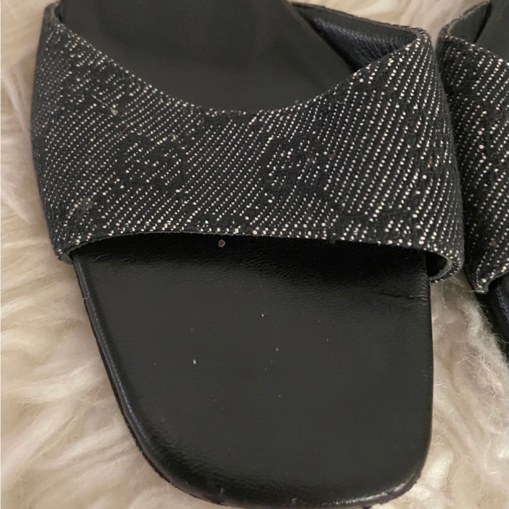 Gucci Heels/Mules/Sandals - Picture 3 of 6